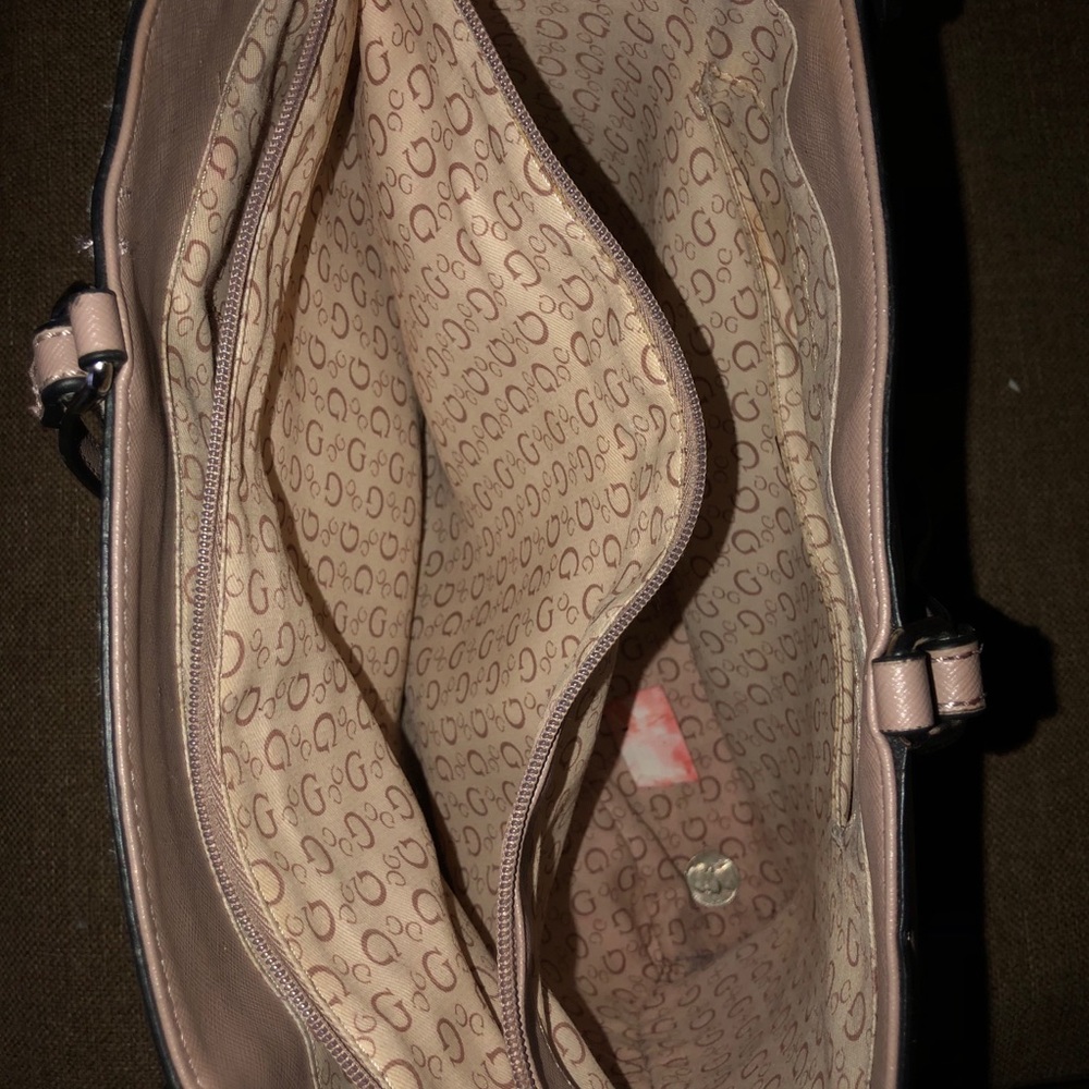 Pink guess bag - Picture 2 of 6
